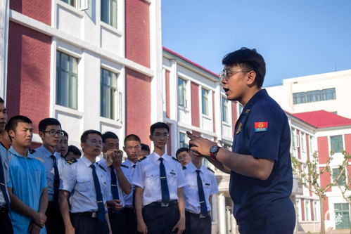 開(kāi)展消防安全疏散演習(xí) 筑牢校園安全防線